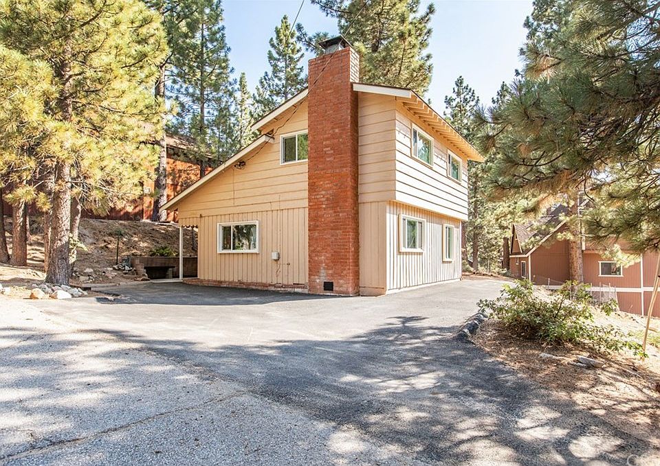 2nd image of 33469 Fern Dr