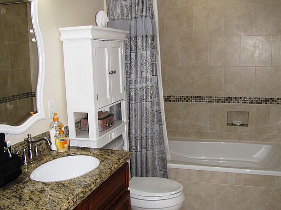 Updated Bath with Granite