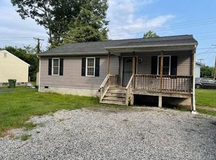 901 Maple St, Hopewell, VA 23860