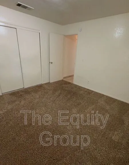 1220 N Conyer St — Photo 11