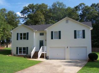 13 River Oaks Ct, Cartersville, GA 30120