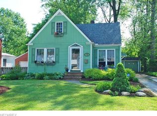 1595 Oakmount Rd, South Euclid, OH 44121