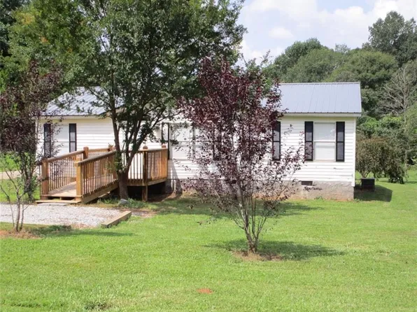 12 Lauren Dr, Cleveland, GA 30528