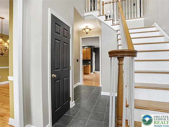 5th image of 3130 Muirfield Rd