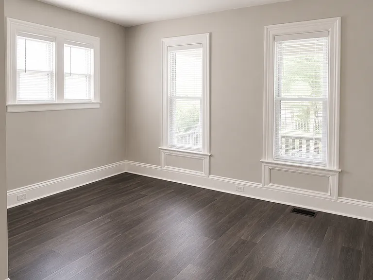 Updated, spacious 2 bedroom, 1 bathroom first floor apartment in the transforming Belknap neighbo... — Photo 3