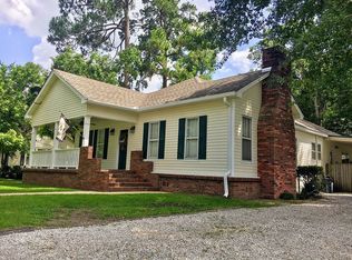 207 Lakeside Ave, Columbia, LA 71418