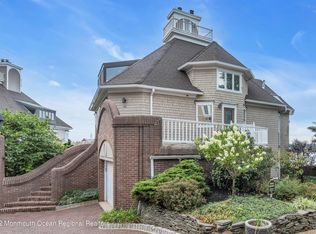 66B W Front St, Red Bank, NJ 07701