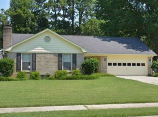2130 Edinburgh Dr SW, Huntsville, AL 35803