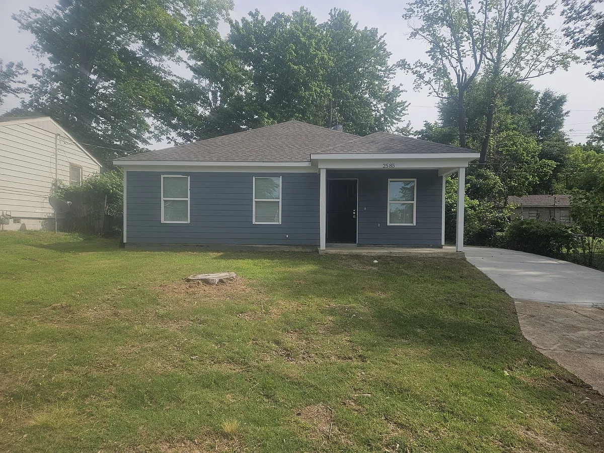 Building Photo - 2585 Callie Rd