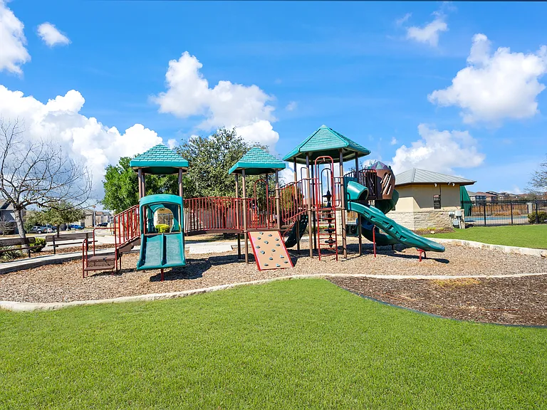 7814 Blackhawk Pass — Photo 40