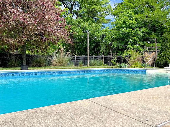 2nd image of 5588 W Fork Rd