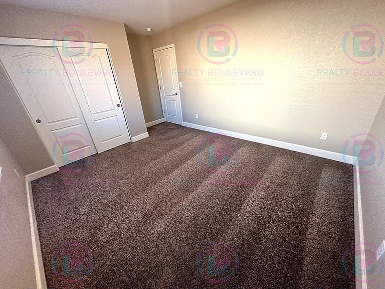 1110 Saffron Woods Way — Photo 17