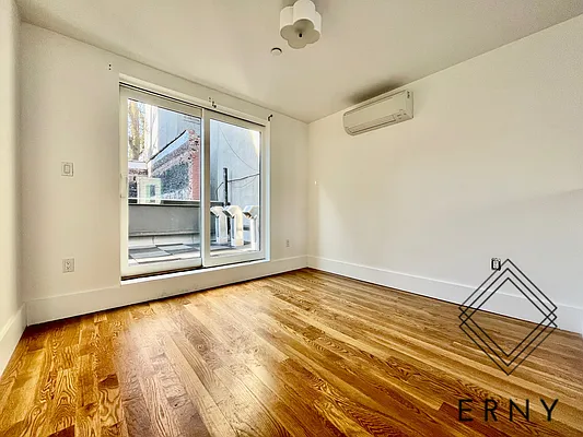 Rented by ERNY LLC | media 1