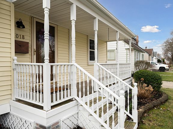 5th image of 1018 Coolidge Ave