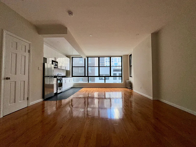 50 W 55th St #5F — Photo 5