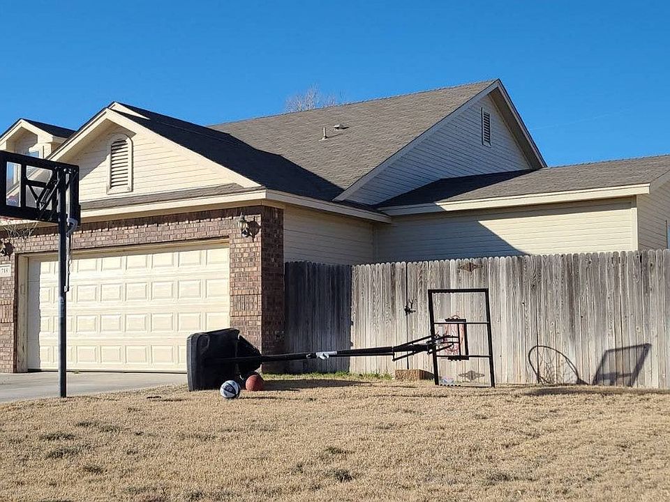 2nd image of 718 Shepherd Cir