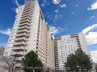 3590 Kaneff Cres #1202, Mississauga, ON