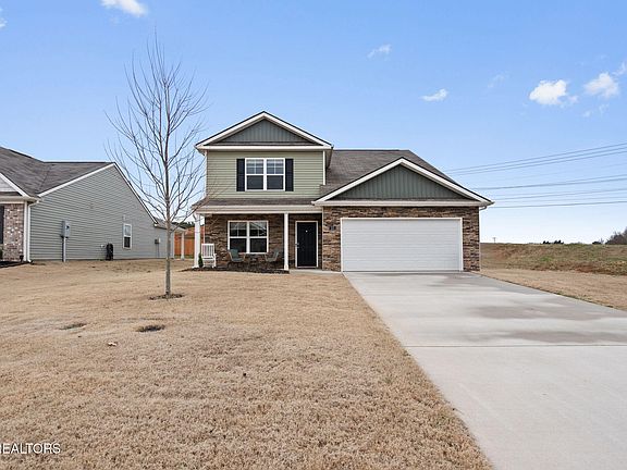 2nd image of 111 Lindsell Rd