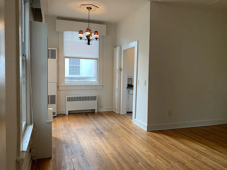 1225 Highland Ave #1 — Photo 7