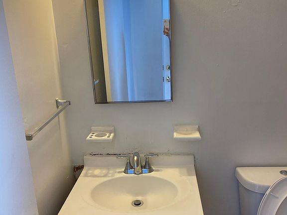 4th image of 98 Nostrand Ave Floor 2