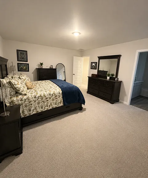 644 Emerson Ln — Photo 6