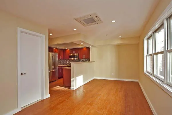 Rented by Astoria NY Condos | media 20