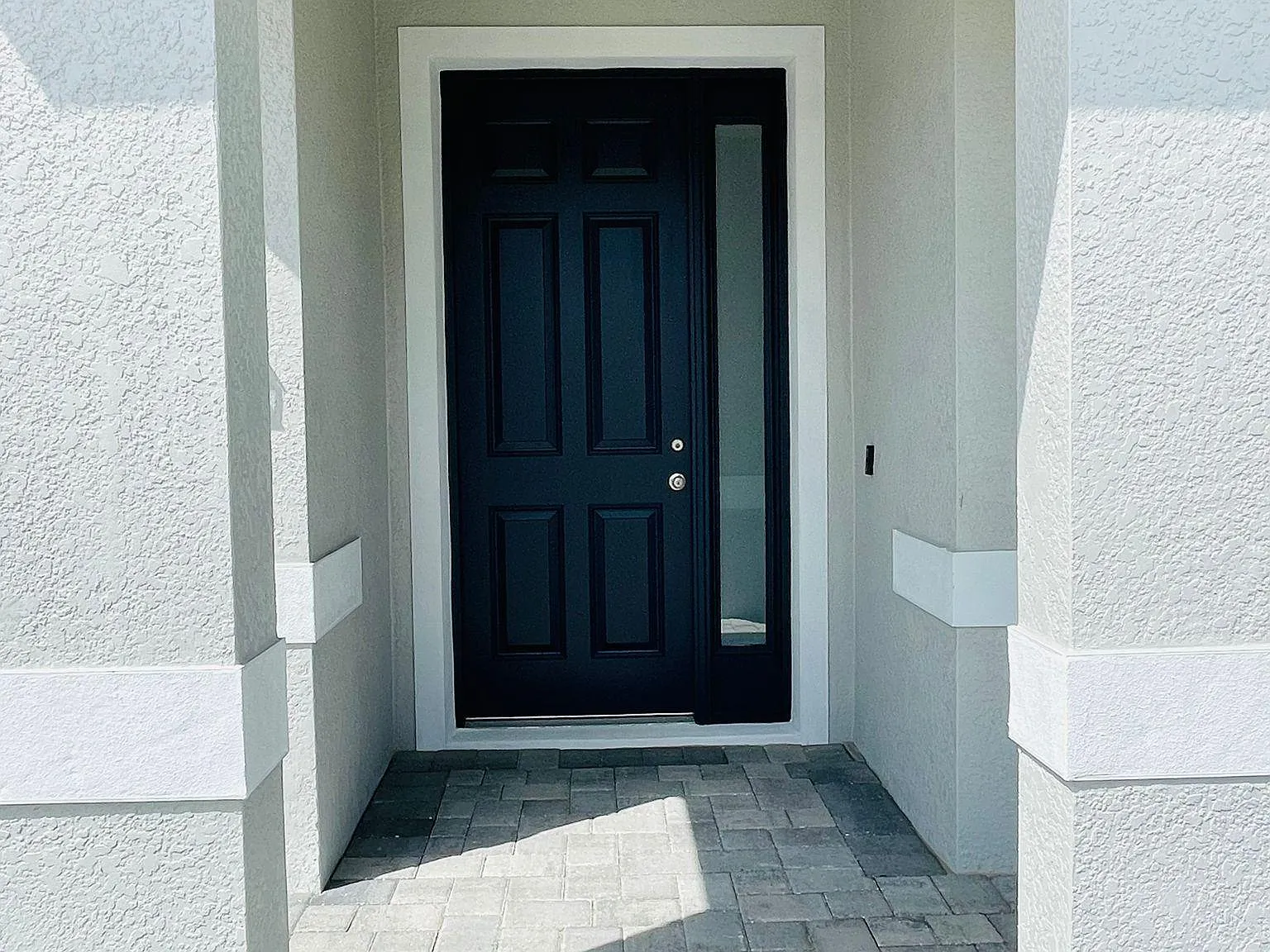 3 bed, 1458 sqft, $2,350 — Photo 2