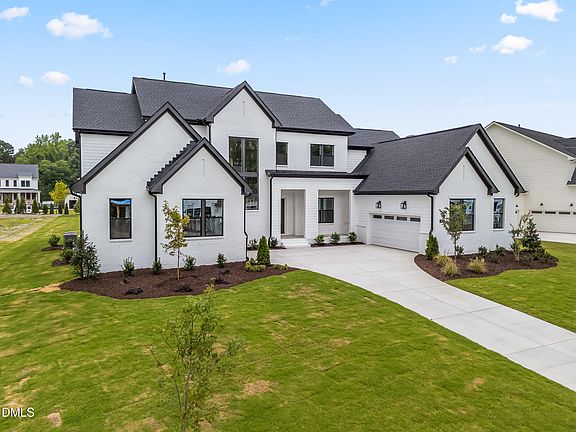 3rd image of 3121 Westonview Ct
