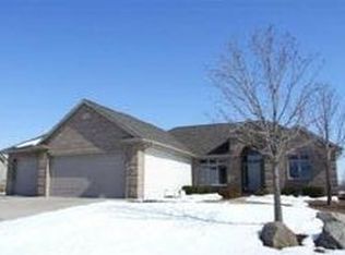 N540 Robinhood Way, SHERWOOD, WI 54169