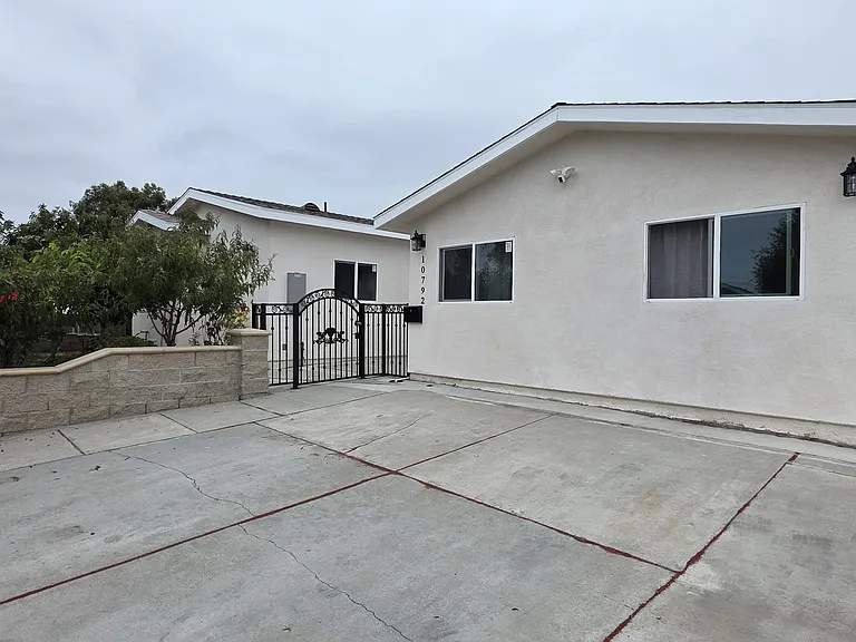 10790 Keenan Pl — Photo 3