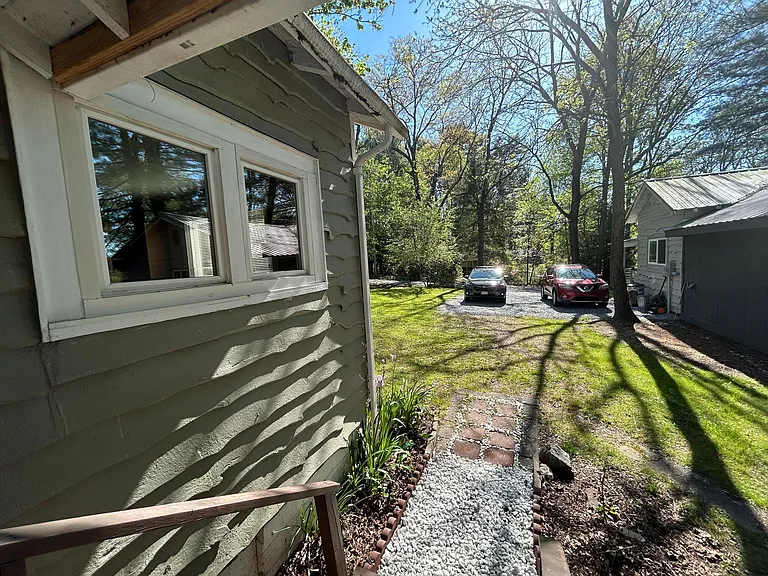 211 Vance St — Photo 14