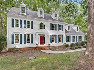 7 Sagamore Pl, Hillsborough, NC 27278