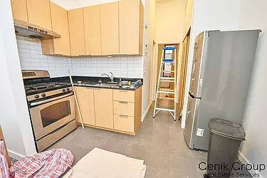 Rented by Genik Group Corp