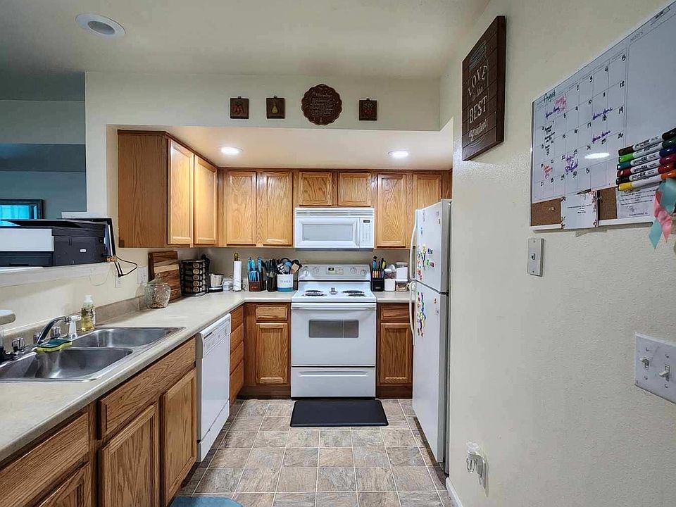 2nd image of 249 Patton Ave