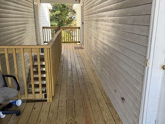 3rd image of 2 Oyster Bay Rd APT K