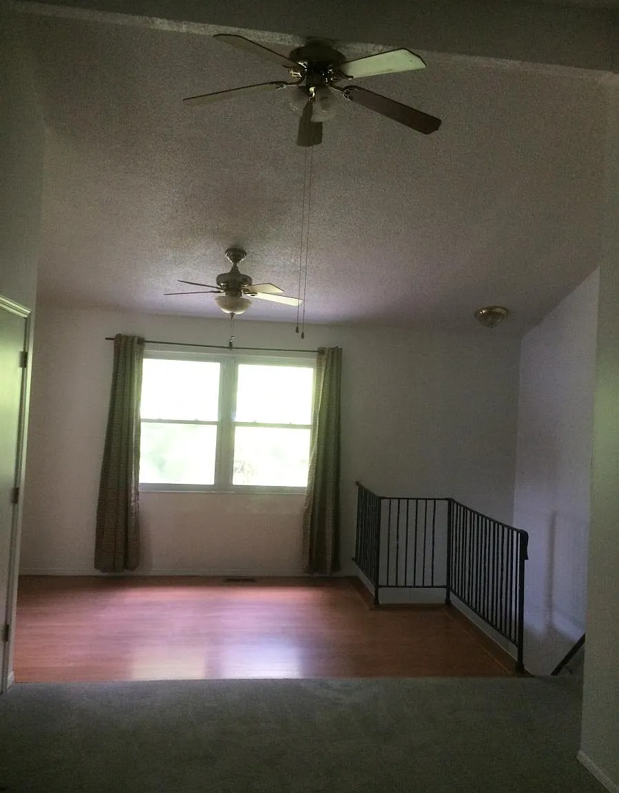 3 bed, 1404 sqft, $2,000 — Photo 2