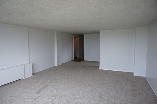 3rd image of 1140 Colorado Blvd APT 907