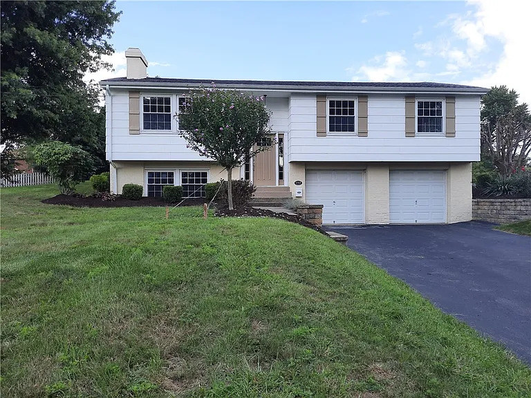 1313 Star Ridge Dr — Photo 1