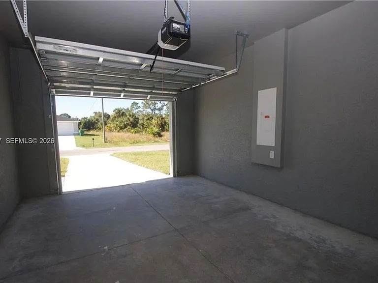 8004 Spice Ct — Photo 25