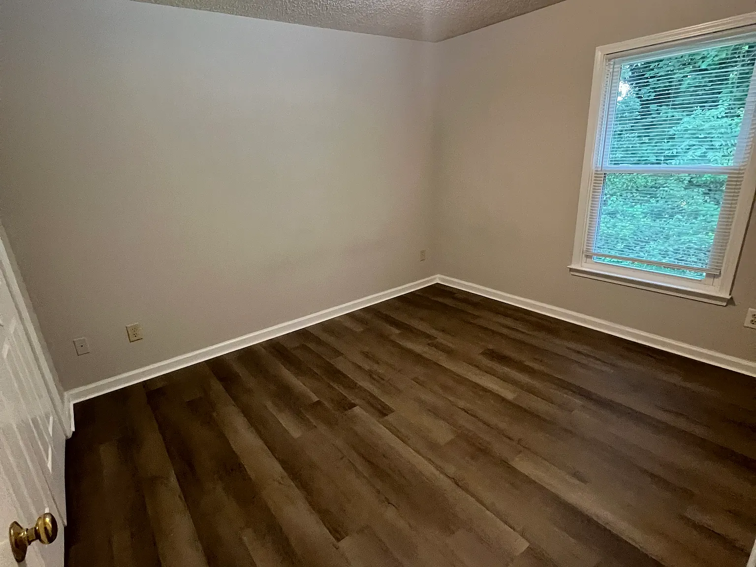 2 bed, 750 sqft, $1,095 — Photo 4