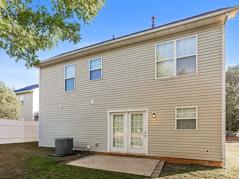 734 Ablow Dr — Photo 17