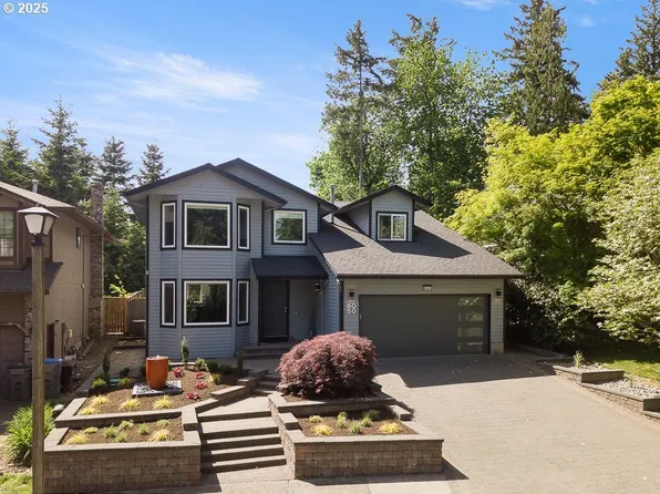 8050 SW Churchill Ct, Portland, OR 97224