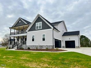 69 Red Rocks Cir, Benson, NC 27504