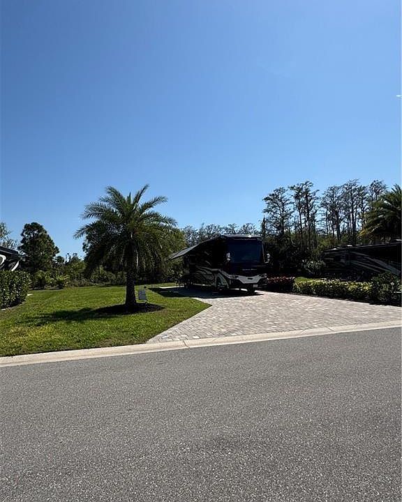 1st image of 13718 Golden Palms CIR