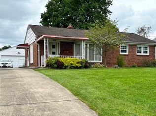 548 W Wilson St, Struthers, OH 44471