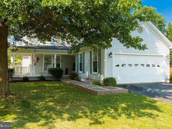 2nd image of 8015 Old Parsonage Ct