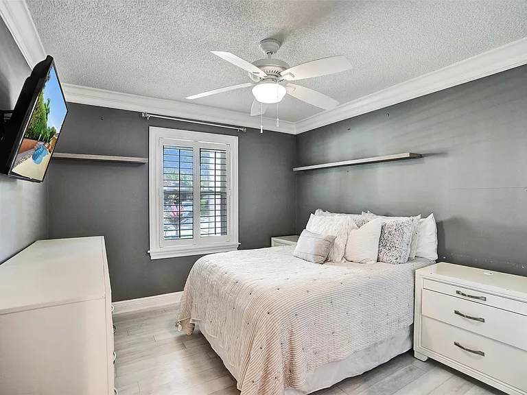 4142 NW 58th Dr — Photo 40