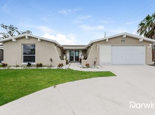 9006 Chantilly Ln, Port Richey, FL 34668