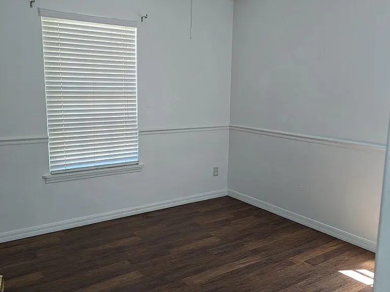 20333 Sugarloaf Mountain Rd — Photo 17