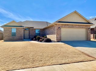 8016 NW 160th St, Edmond, OK 73013